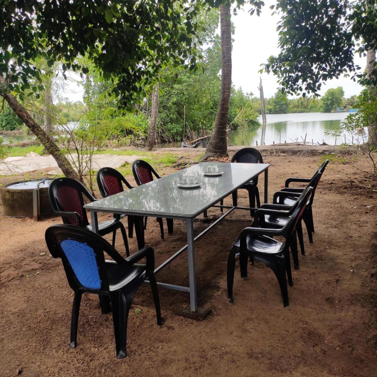 Munroe Inn Homestay Kollam Kültér fotó